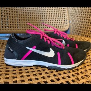 Nike Women Lunar Element Training Shoes Size 7.5